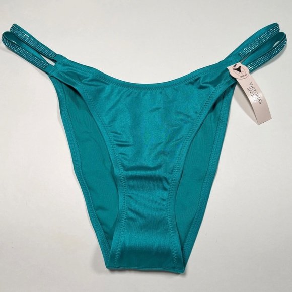 Victoria Secret - Picture 6 of 7